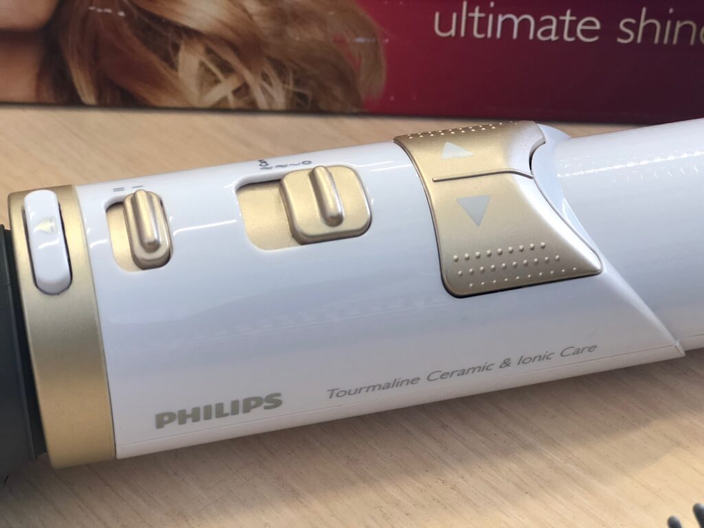 Фен-щетка Philips HP 8664/00 Dynamic Volumebrush