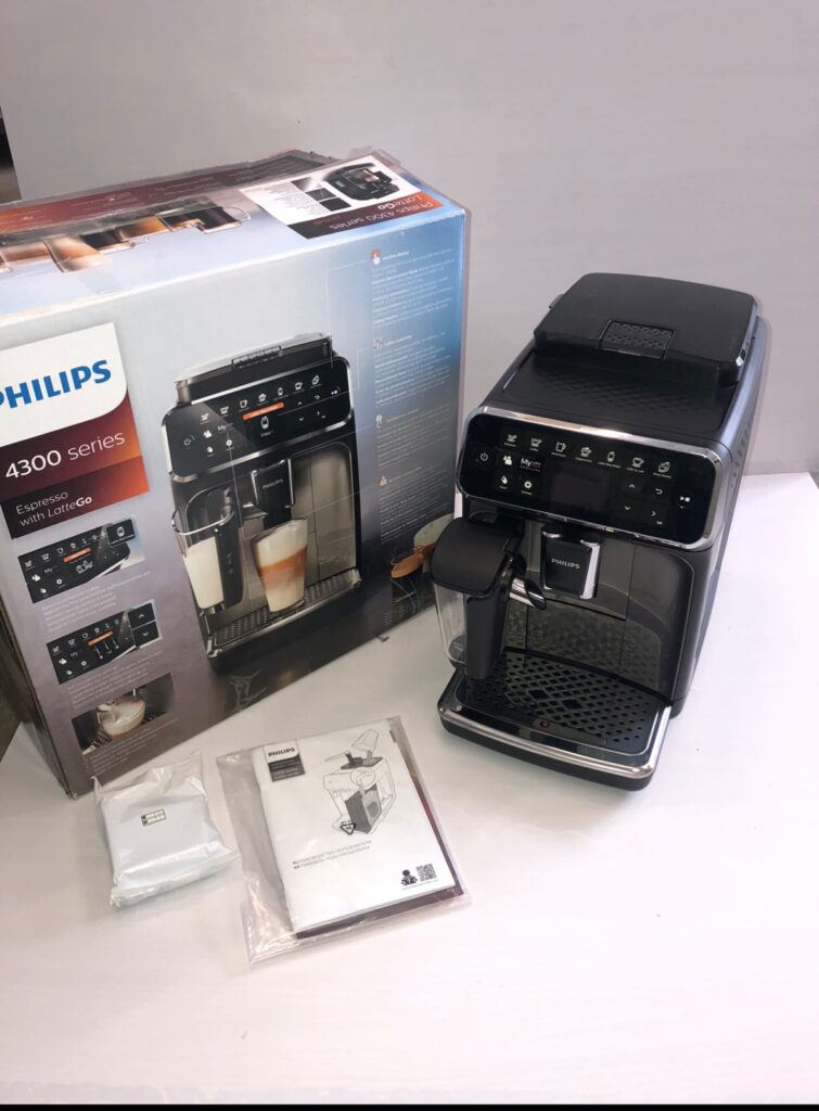 Кофемашина Philips EP4349/70 4300 Series LatteGo