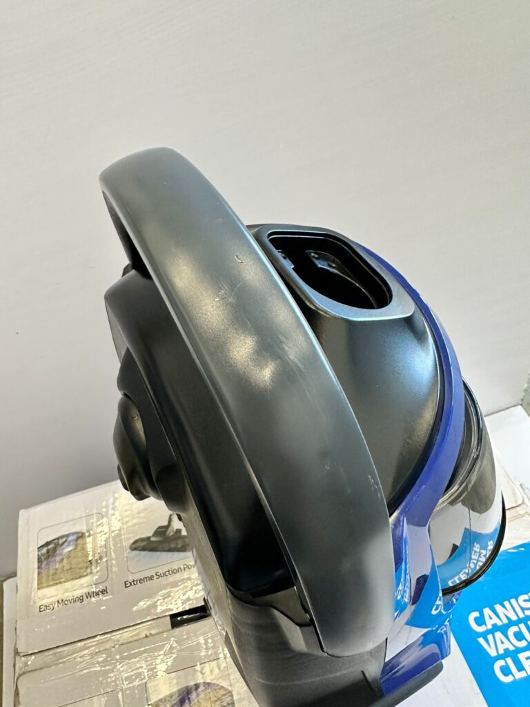 Пылесос с контейнером для пыли Samsung SC885B