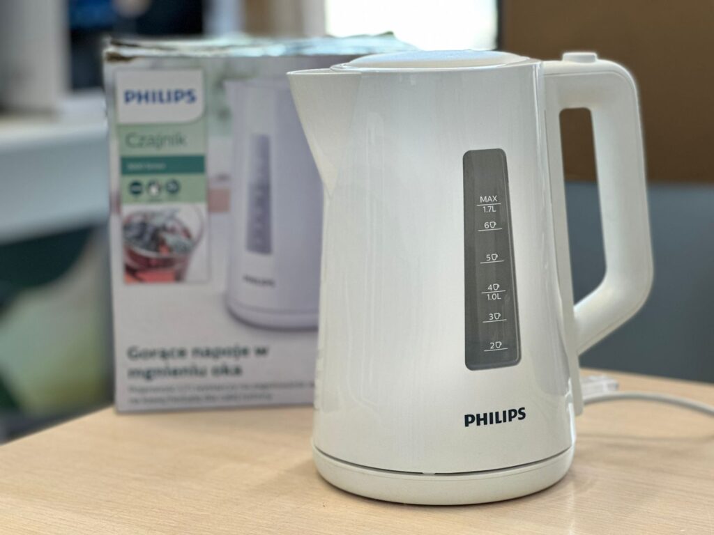 Электрочайник Philips HD 9318
