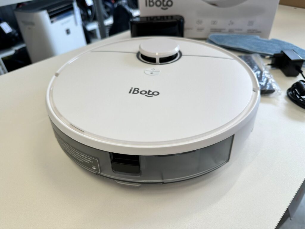 Робот-пылесос iBoto Smart L920SW Aqua