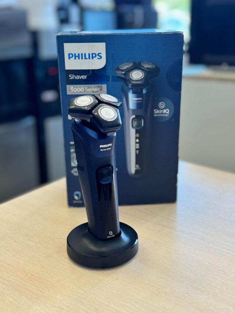 Электробритва Philips S5585/35