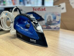 Утюг Tefal Comfort Glide FV2674