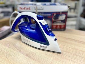 Утюг Tefal Ultragliss Plus FV5715E0