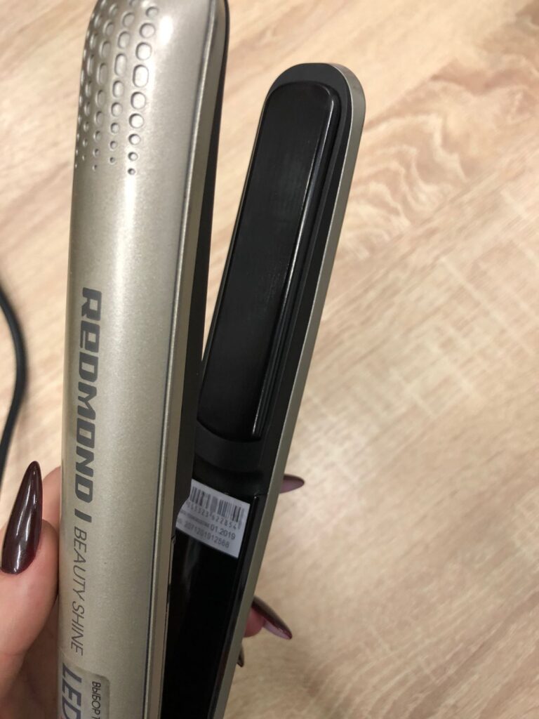 Выпрямитель для волос Redmond RCI-2320