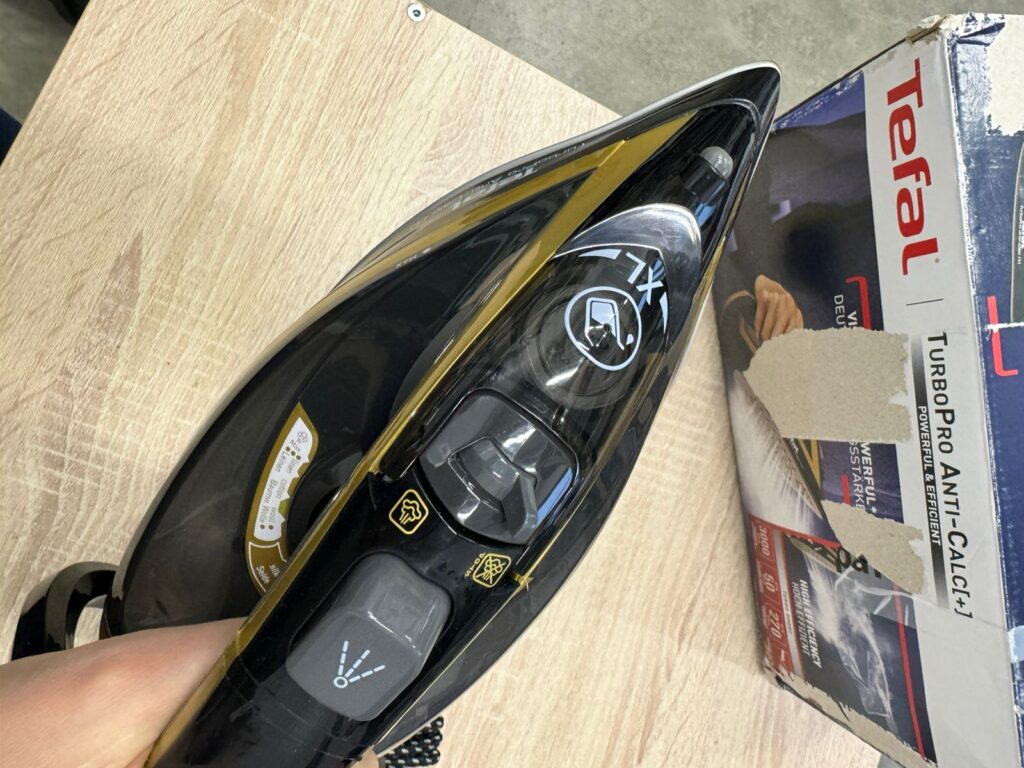 Утюг Tefal FV5696E1