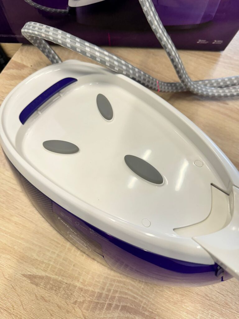 Парогенератор Philips GC6740