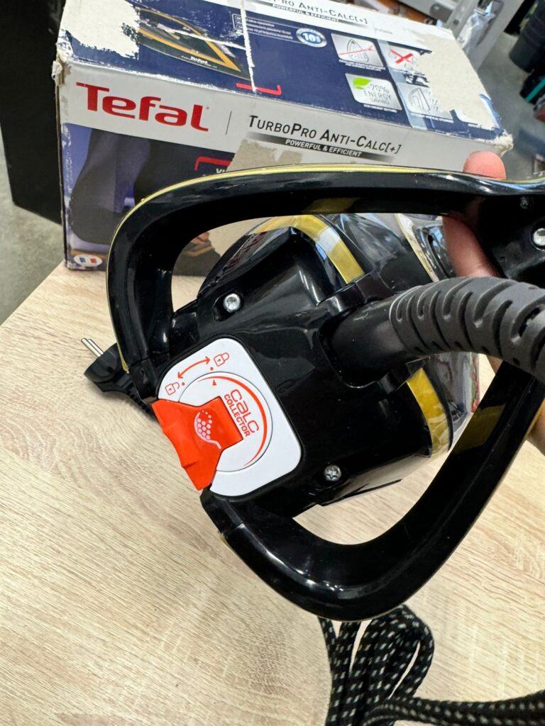 Утюг Tefal FV5696E1