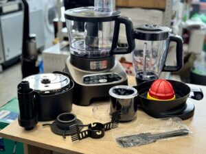 Кухонный комбайн Moulinex DOUBLE FORCE FP827E10