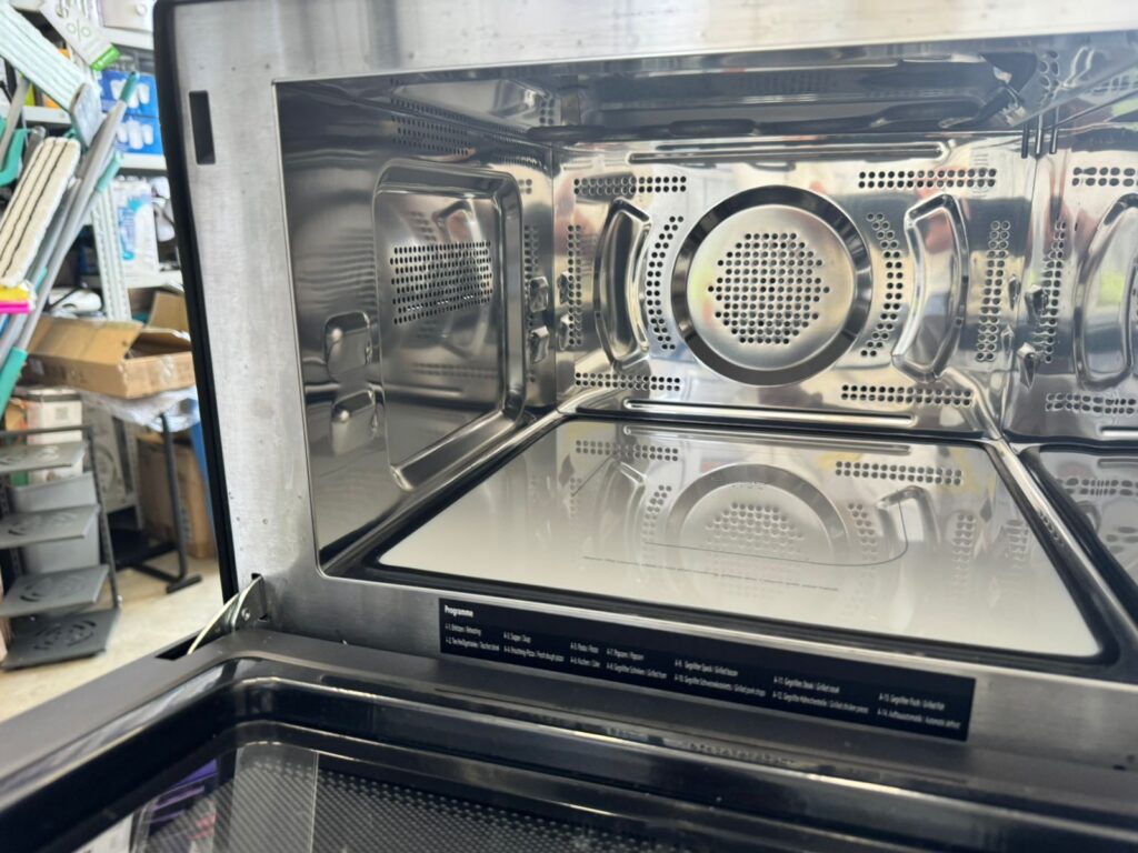 Микроволновая печь с грилем Caso IMCG 25 Inverter