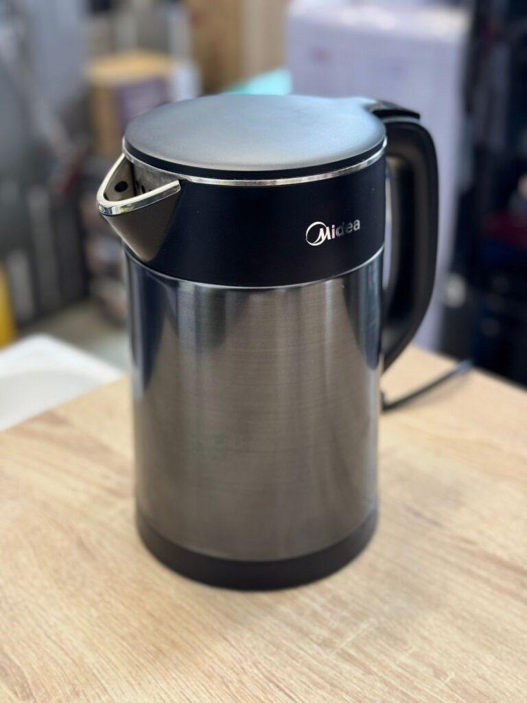 Чайник электрический Midea MK-8076