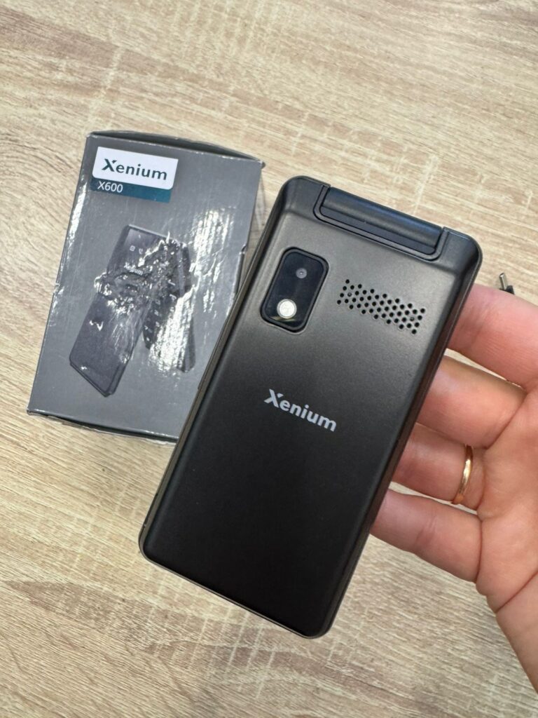 Сотовый телефон Xenium X600 33