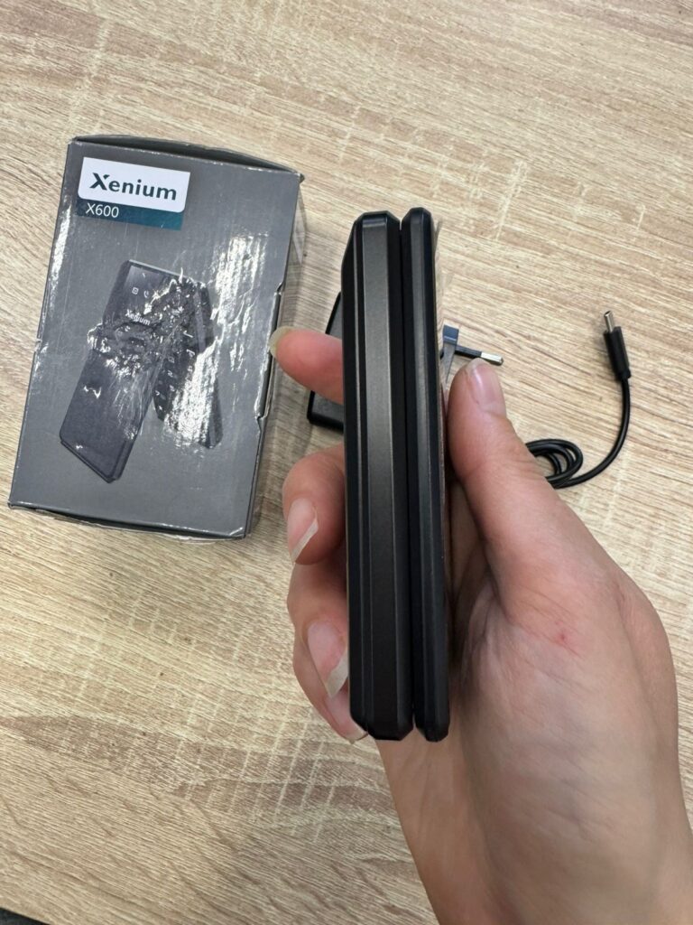 Сотовый телефон Xenium X600 33