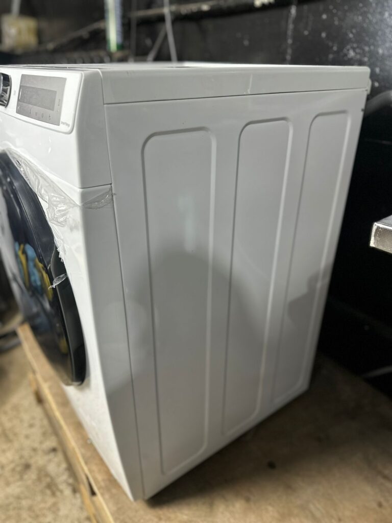Стиральная машина с сушкой Samsung WD10T654CBH/LD