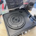 http://Виниловый%20проигрыватель%20Ritmix%20LP-200B%20Black%20wood