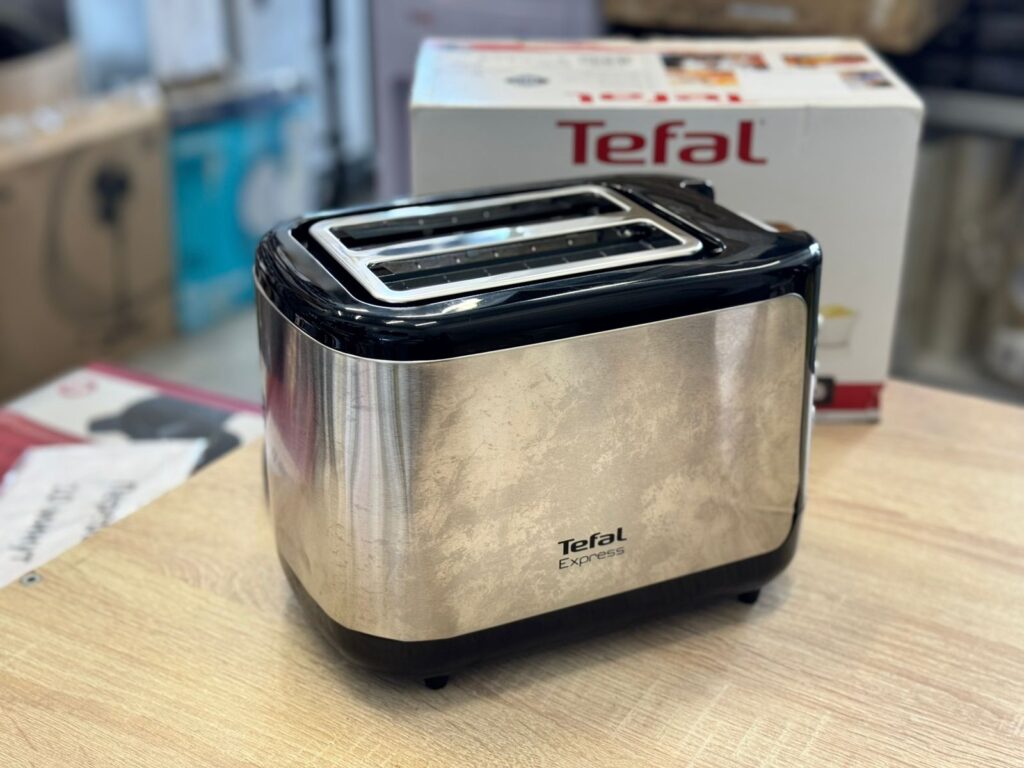 Тостер Tefal Express Metal TT365031