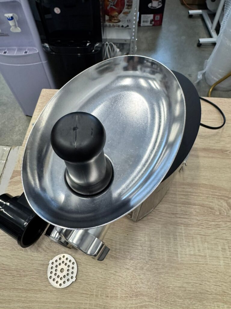 Мясорубка Vitek VT-3607 ST 3490