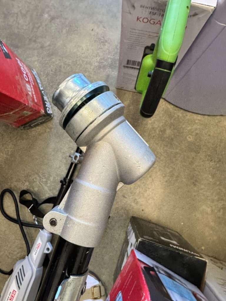 Электрический триммер REDVERG RD-EB1600