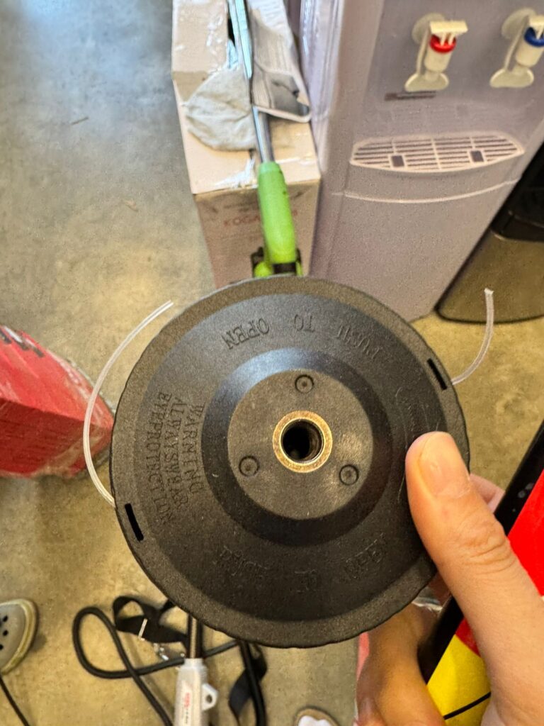 Электрический триммер REDVERG RD-EB1600