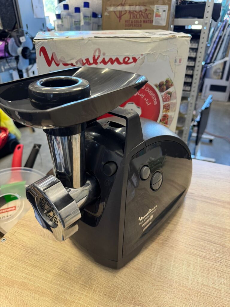 Мясорубка Moulinex HV8 Plus (ME682832)