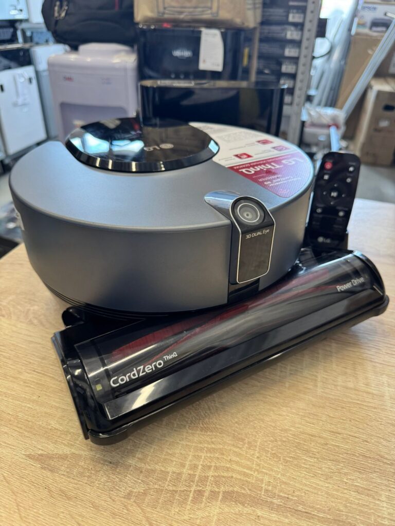 Робот-пылесос LG CordZero R9MASTER