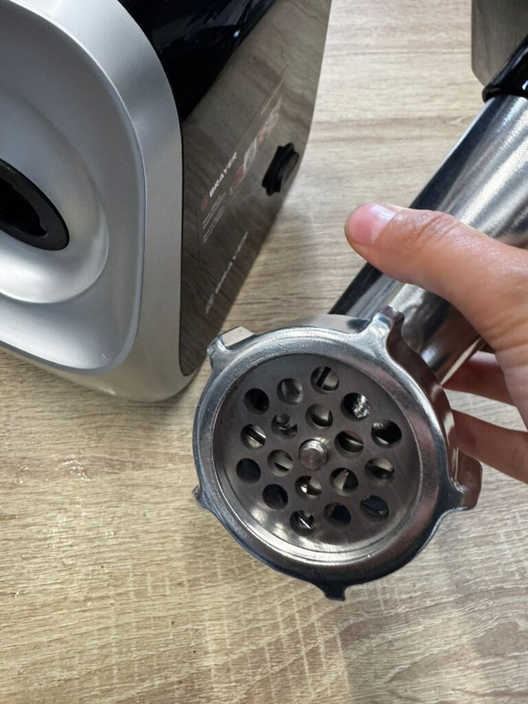 Мясорубка электрическая Brayer BR1609