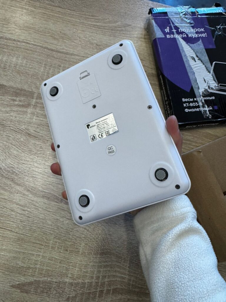 Весы кухонные Kitfort КТ-803-6