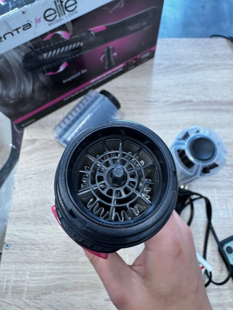 Фен-щетка Rowenta CF9522F0