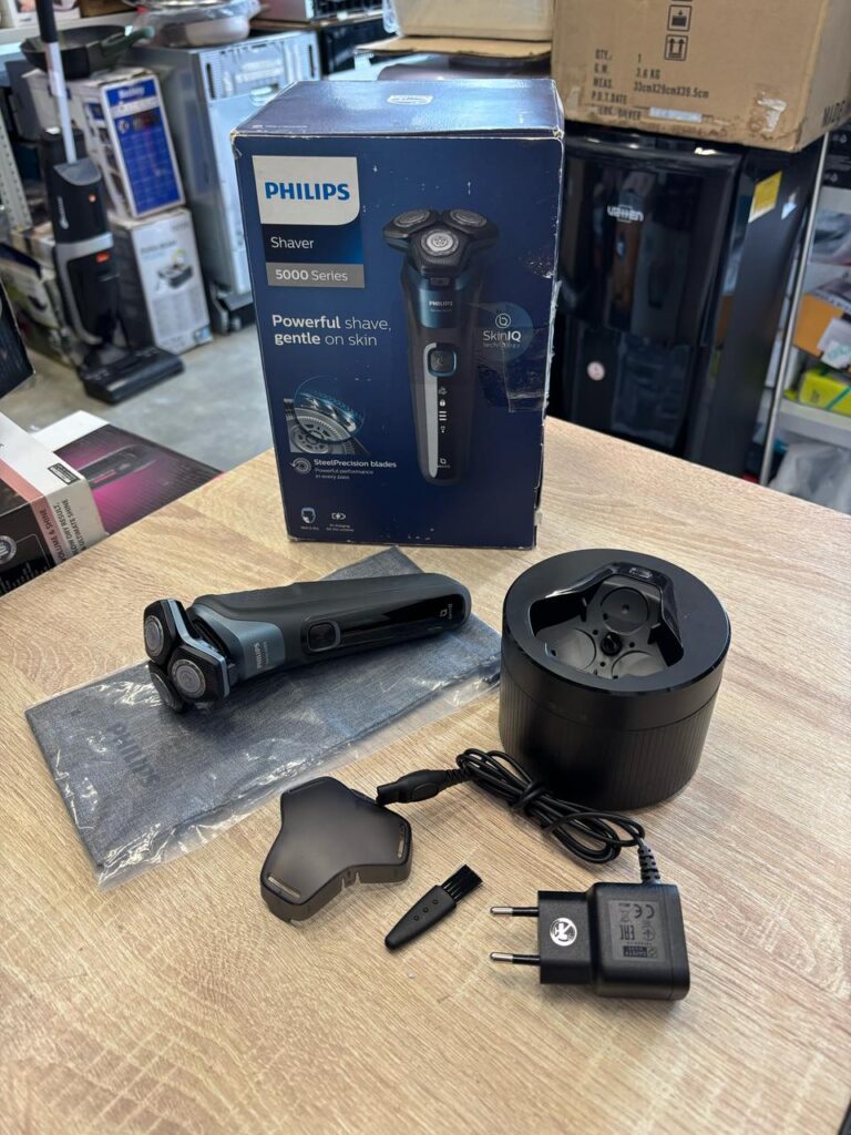 Электробритва Philips S5586/66