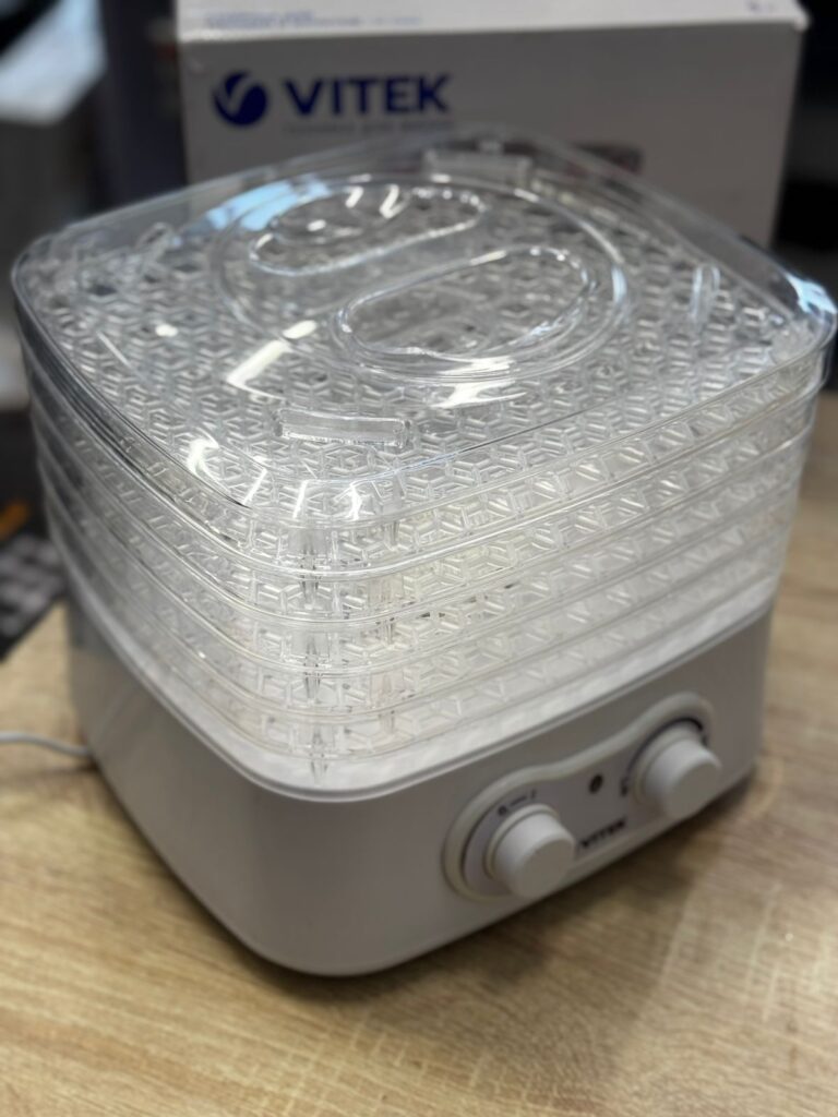 Сушка для фруктов Vitek VT-5066