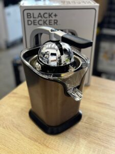 Соковыжималка для цитрусовых Black+Decker BXCJ100E