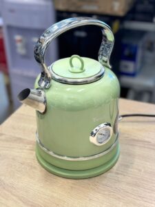 Электрочайник Tesler KT-1745