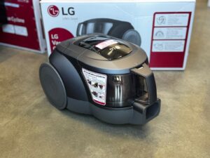 Пылесос LG VC5420NHTCG серый