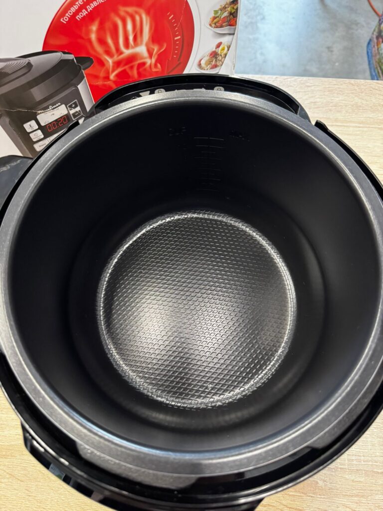 Мультиварка-скороварка Moulinex Fastcooker CЕ620D32