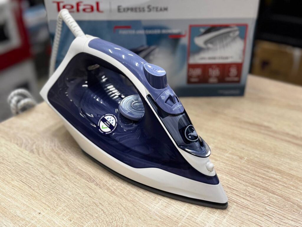 Утюг TEFAL FV2837E0