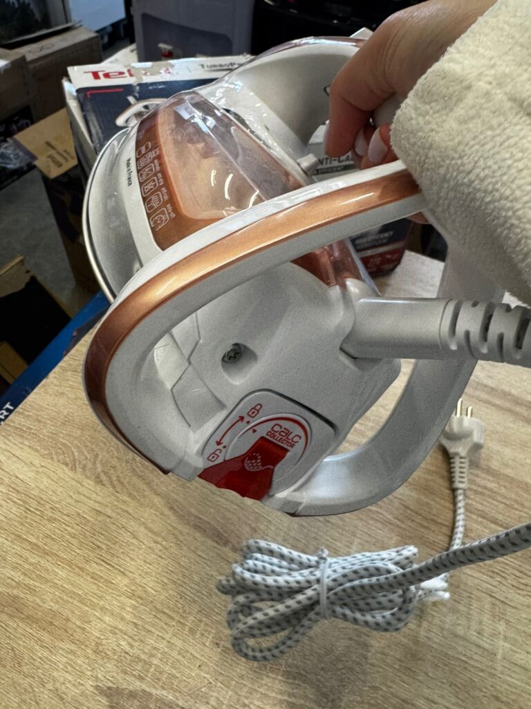 Утюг Tefal FV5697E1