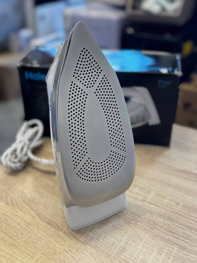 Утюг Haier HI-601