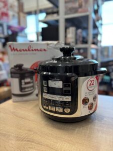 Мультиварка-скороварка Moulinex CE620D32