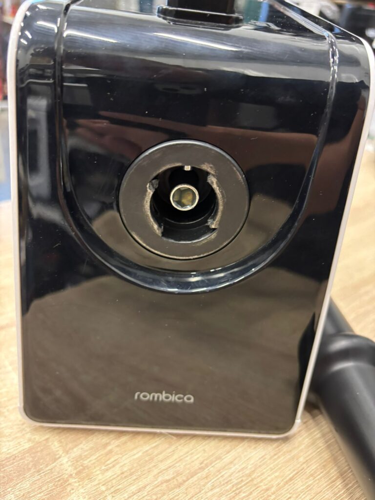 Электромясорубка Rombica MGR-105