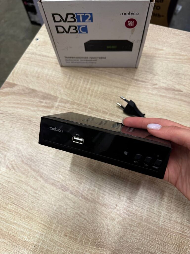 Цифровой эфирный приемник Rombica Cinema TV v05 (MPT-TV007)