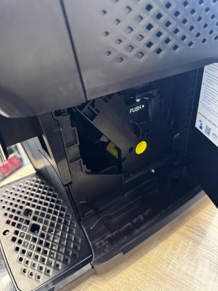 Кофемашина Philips EP1220/00 Series 1200