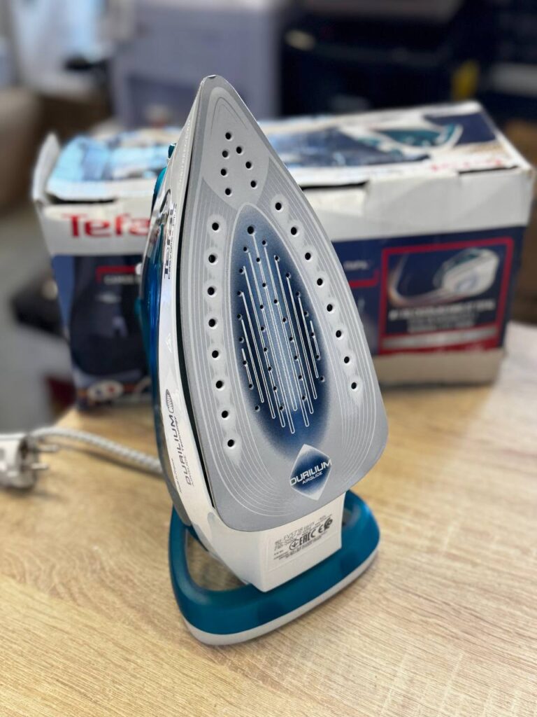 Утюг Tefal EASYGLISS 2 FV5718E0