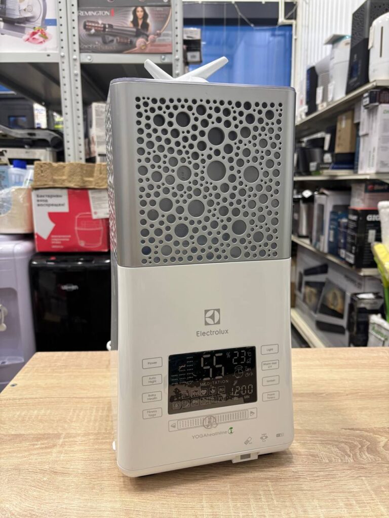 Увлажнитель воздуха Electrolux EHU-3815D
