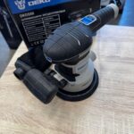 http://Шлифмашинка%20эксцентриковая%20DEKO%20DKG550