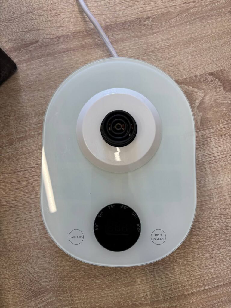 Электрический чайник Endever KR 335G