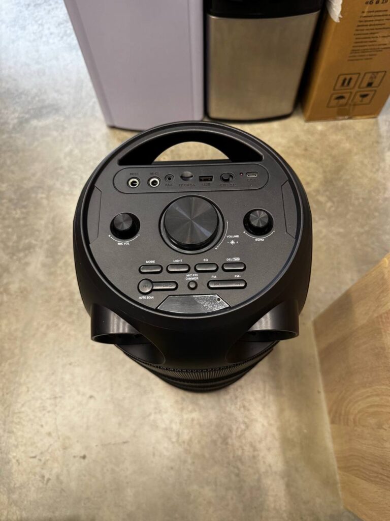 Портативная аудиосистема Digma D-MC1720