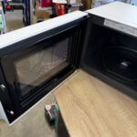 http://Микроволновая%20печь%20соло%20LG%20NeoChef%20MW23D35GIH