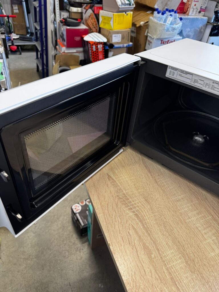Микроволновая печь соло LG NeoChef MW23D35GIH