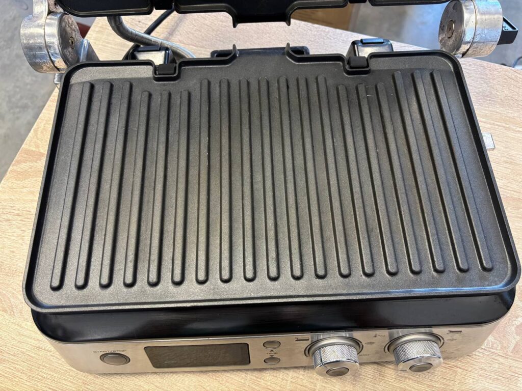 Гриль DeLonghi CGH1012D