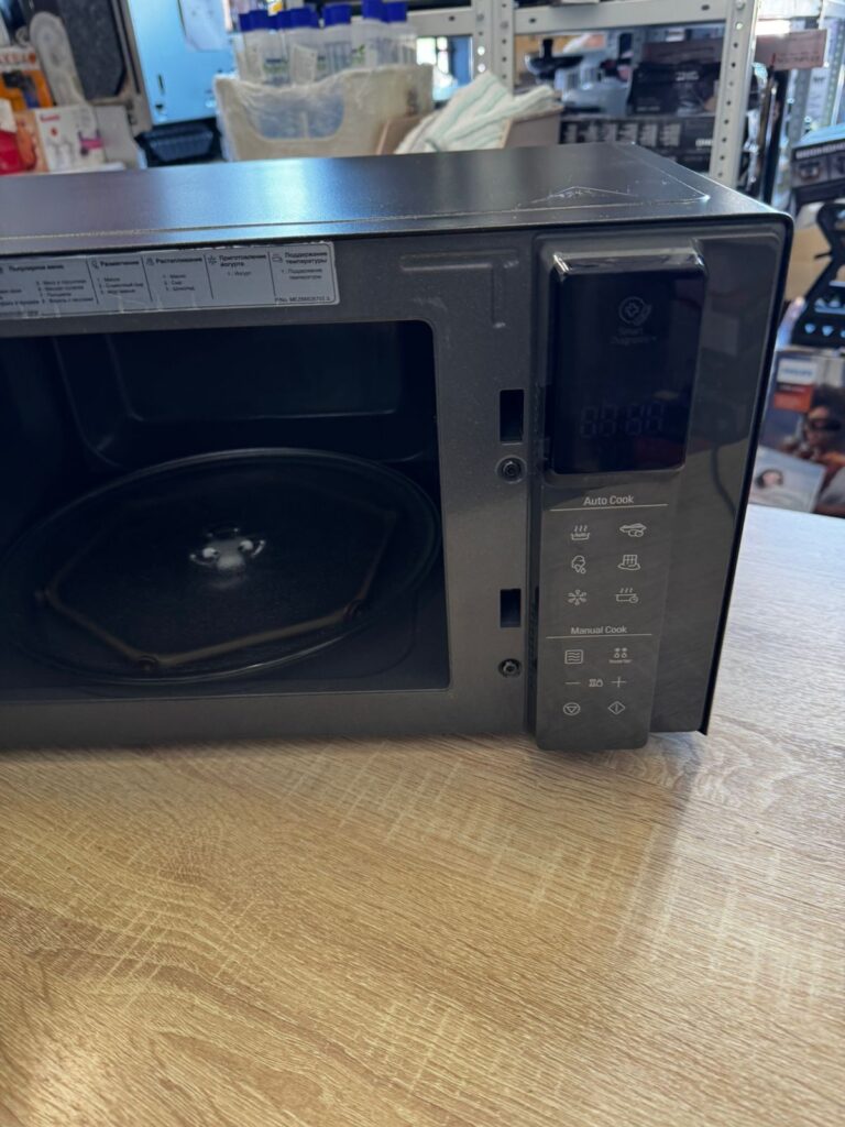 Микроволновая печь соло LG NeoChef MS2595DIS